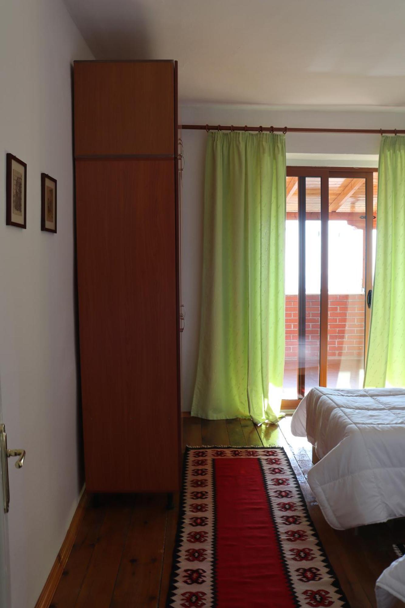 Vila 8 Kruje Krujë Exterior foto